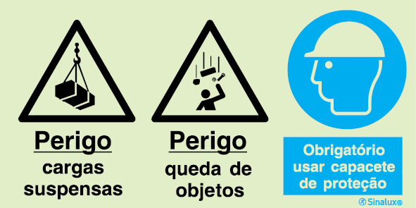 Sinal composto triplo, perigo cargas suspensas, perigo queda de objetos e obrigatório usar capacete de proteção