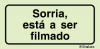 Sinal para instalações desportivas, Sorria, está a ser filmado